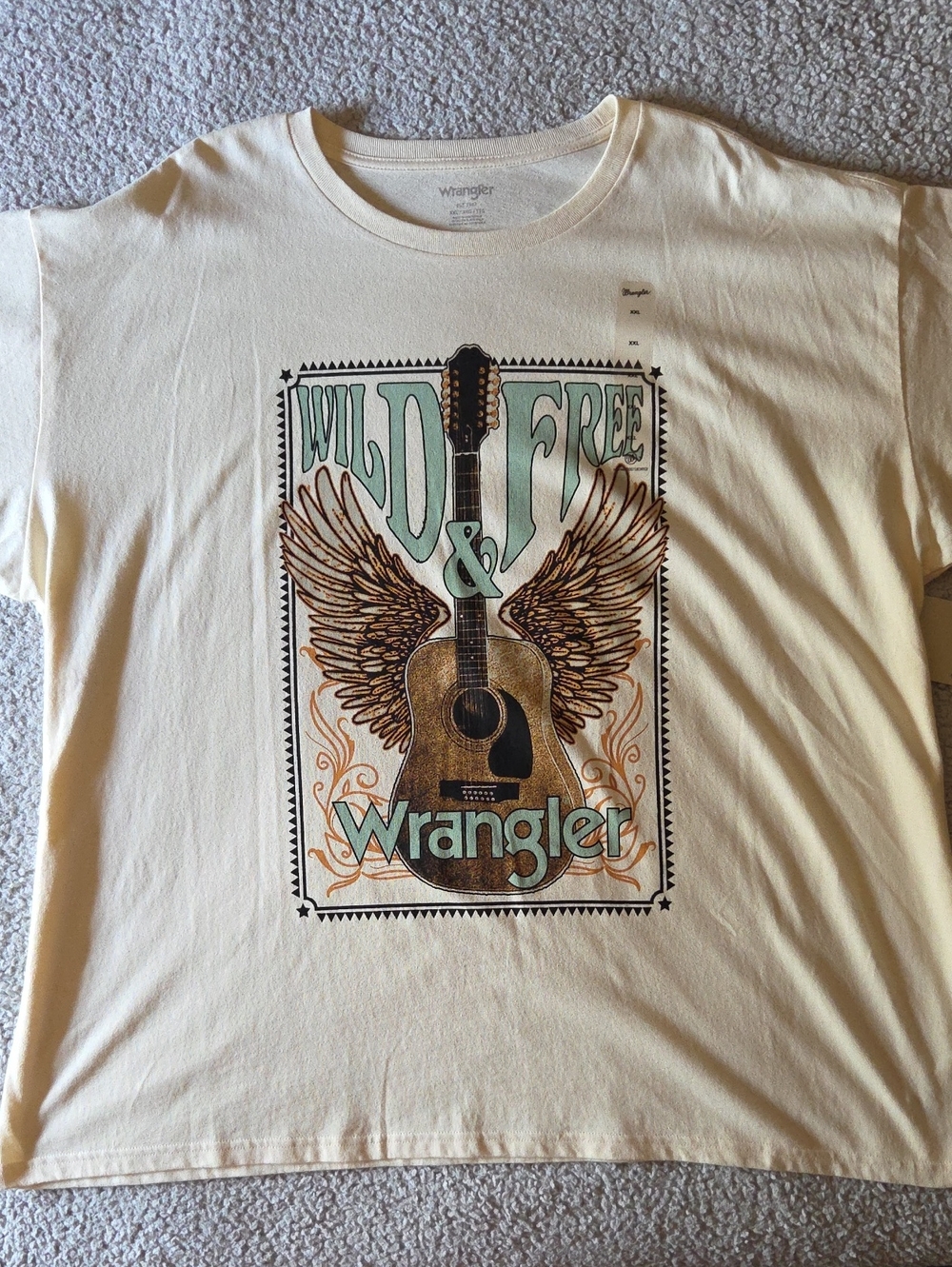 NWT Wrangler Retro Winged Guitar Oversized Short Sleeve Graphic T-shirt